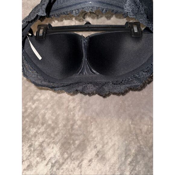SPANX Undie-tectable Bandeau Lace Black Bra LG Wirefree Lightly lined - Picture 7 of 7